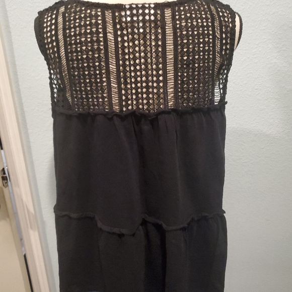 Black flowy summer top - Picture 2 of 3